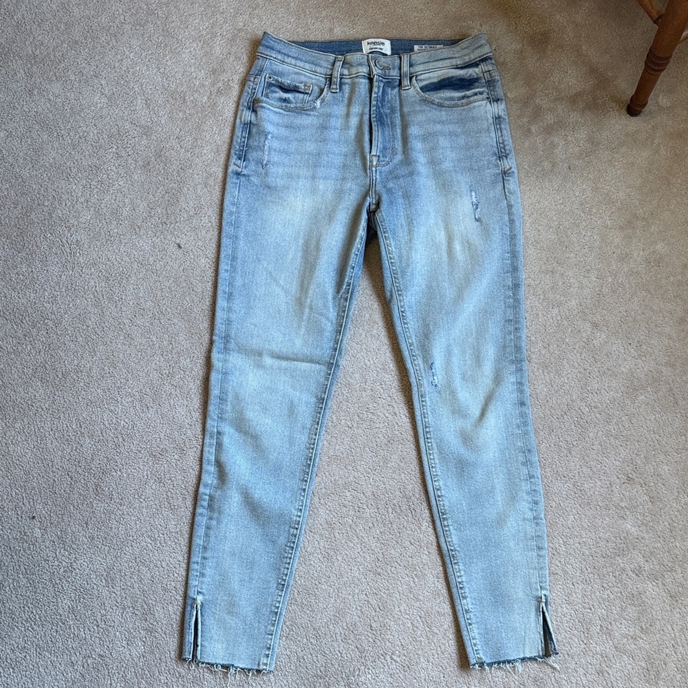 Kensie Faded Blue Skinny Jeans